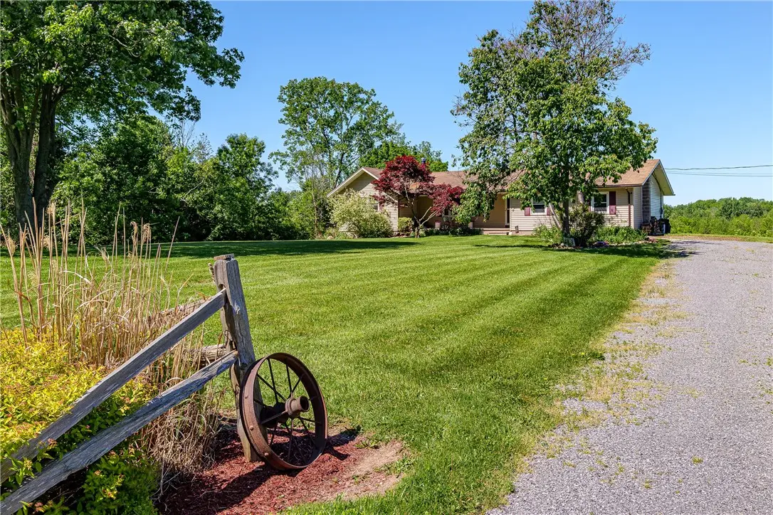 965 Johnson Rd, Churchville, NY 14428 - #1