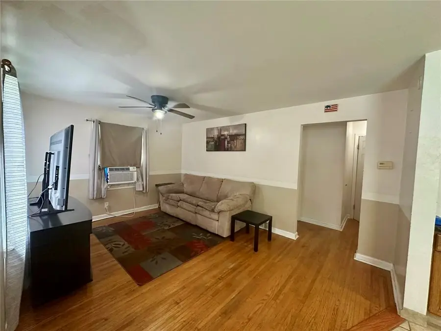 20 Warren Avenue, West Seneca, NY 14224 - #2
