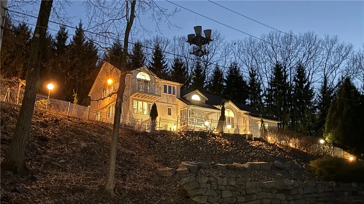 1313 Holly Hill Road, Vestal, NY 13850 - #1