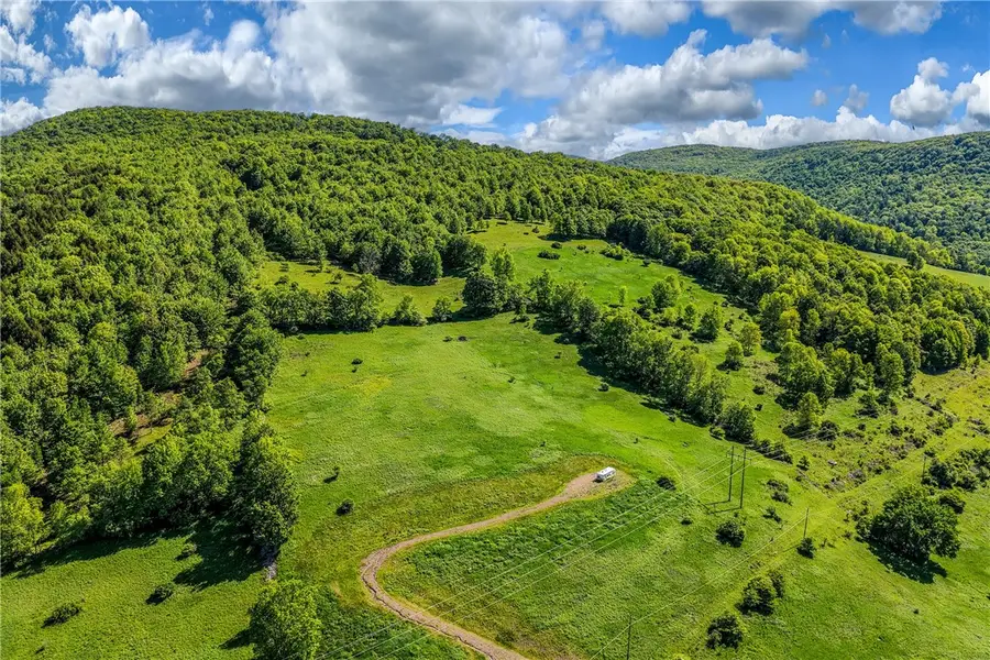 26 Federal Hill Rd 2, Delhi, NY 13753 - #3