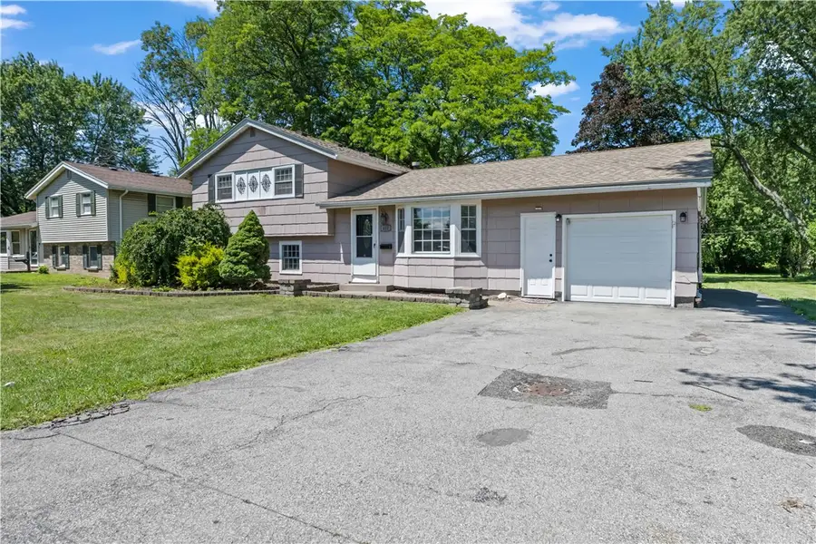412 Wildwood Drive, Rochester, NY 14616 - #3