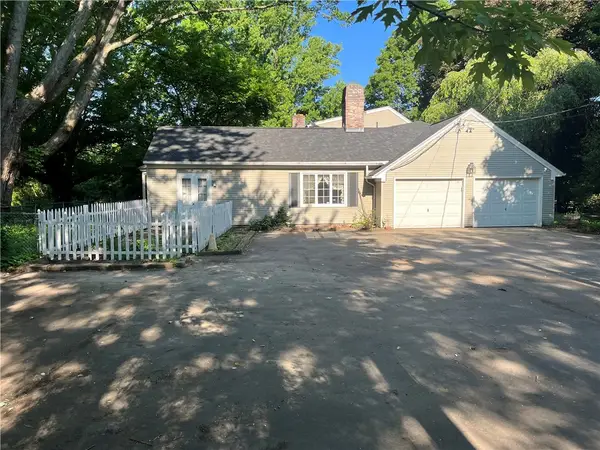 1743 Calkins Road, Pittsford, NY 14534