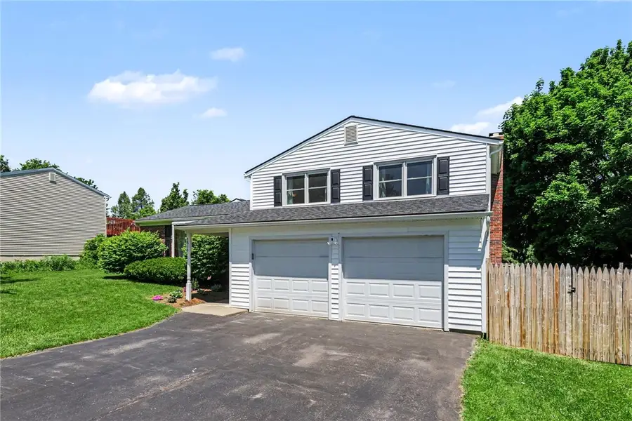 5816 Walnut Drive, Farmington, NY 14425 - #3
