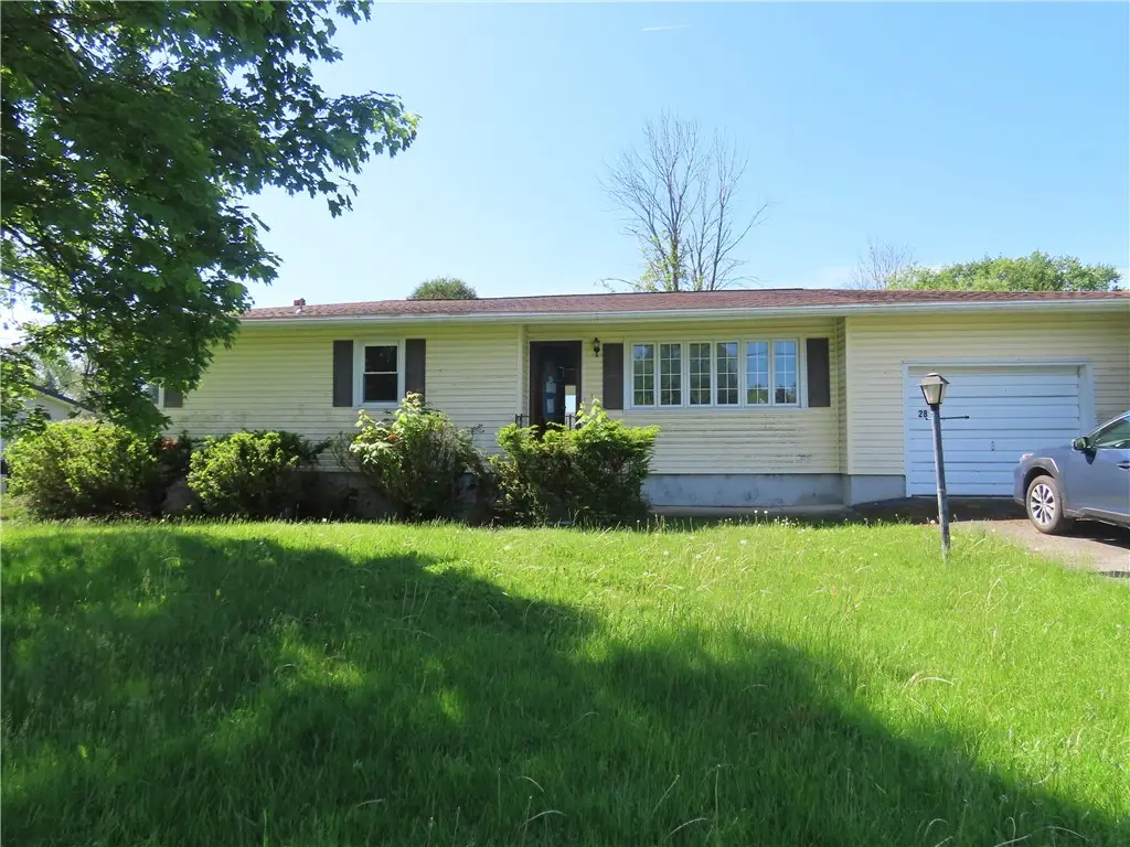 28 Jarvis Street, Auburn, NY 13021 - #1