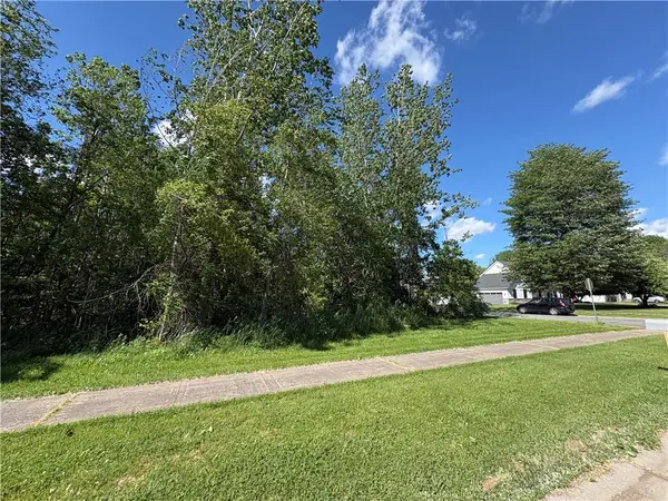 27 Traciann Drive, Hamlin, NY 14464