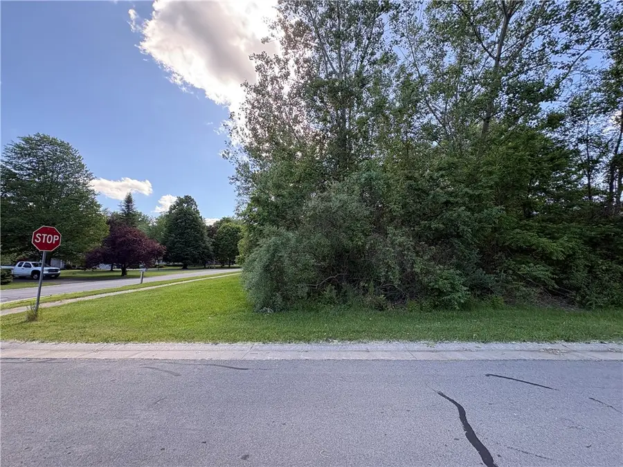 27 Traciann Drive, Hamlin, NY 14464 - #3