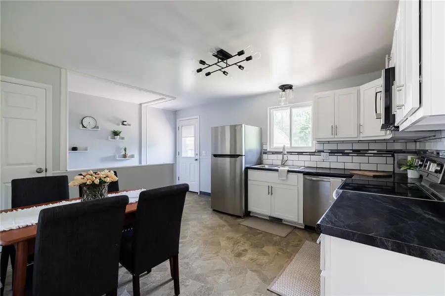 54 Vollmer Parkway, Rochester, NY 14623 - #3
