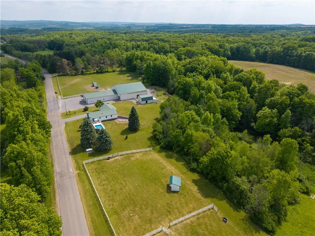 2560 Pond Road, Lima, NY 14485 - #1