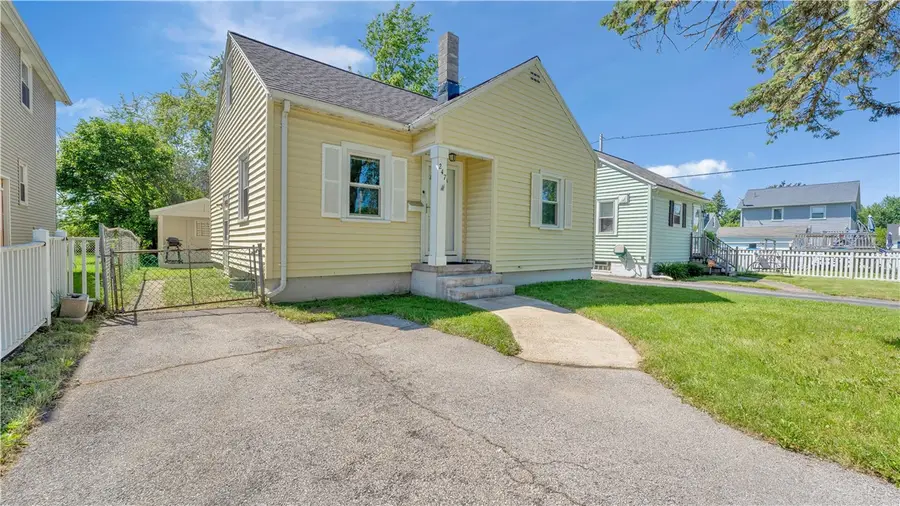 247 Ridgecrest Road, Rochester, NY 14626 - #2