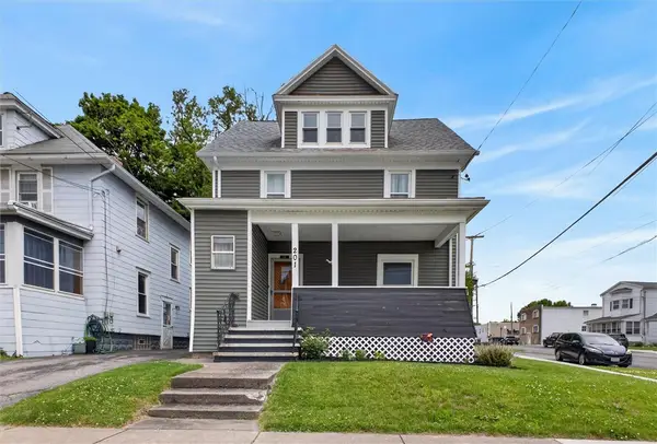 201 W Elm Street, East Rochester, NY 14445