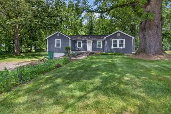 166 Ayrault Road, Fairport, NY 14450
