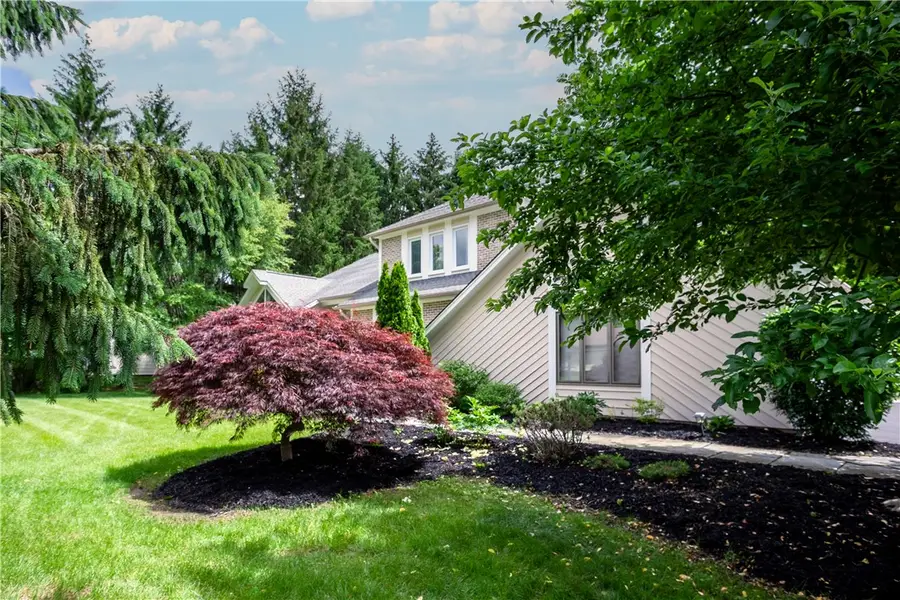 72 Caversham Woods, Pittsford, NY 14534 - #2