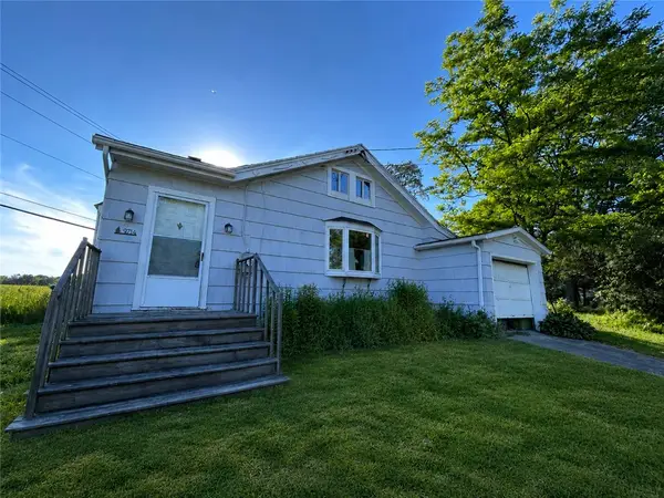 9714 Fargo Road, East Bethany, NY 14054
