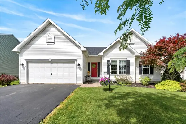1508 Coral Drive, Farmington, NY 14425