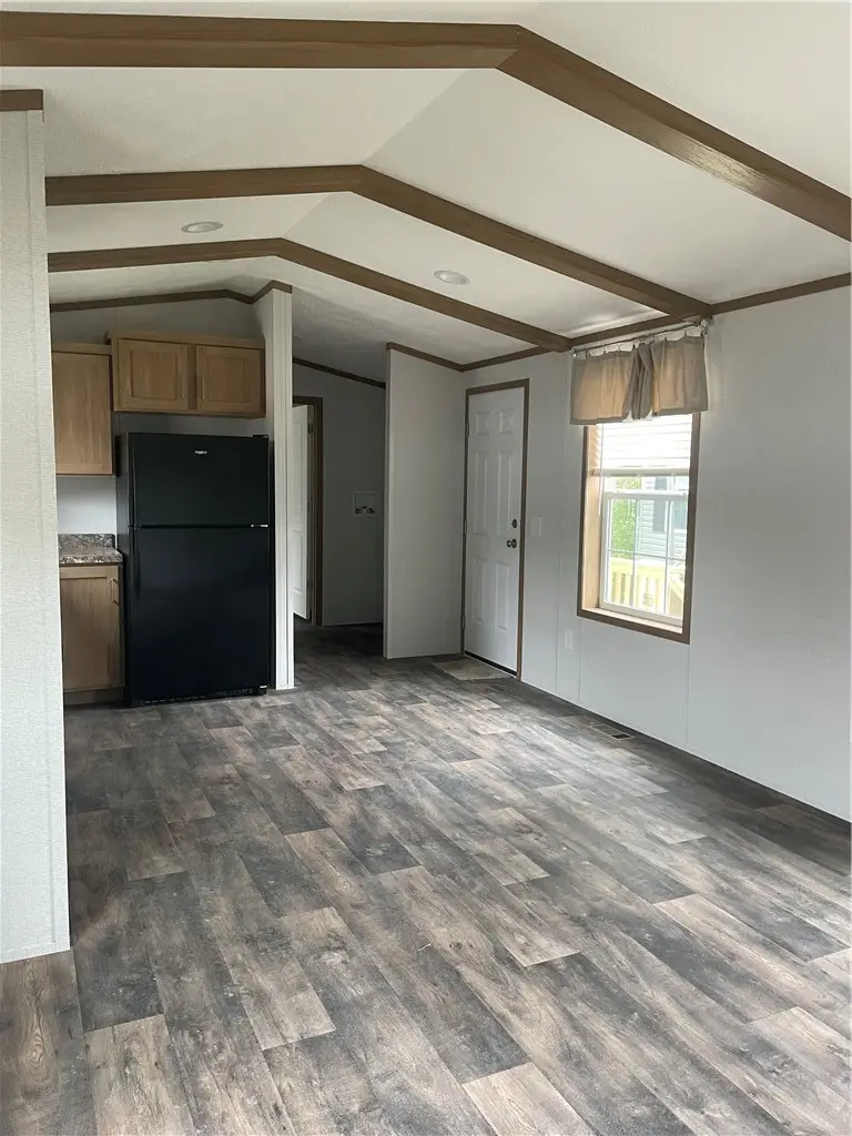 405 Lakeshore Drive #12, Canandaigua, NY 14424 - #3