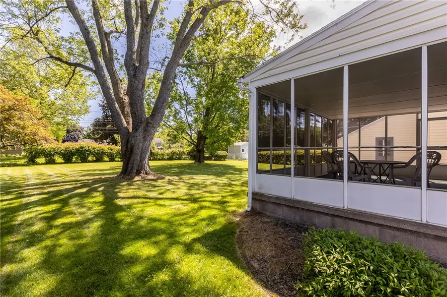 10 Southwick Drive, Webster, NY 14580 - #3