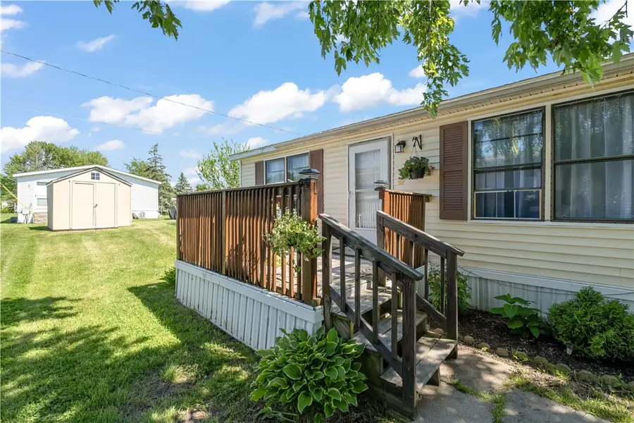 29 Chestnut Drive, Hamlin, NY 14464 - #3