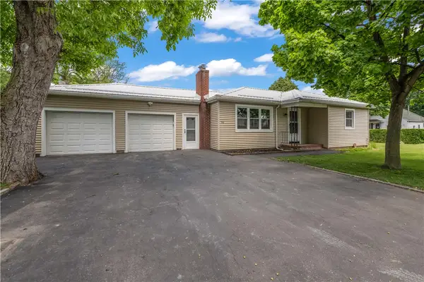 90 Reynolds Avenue, Rochester, NY 14609