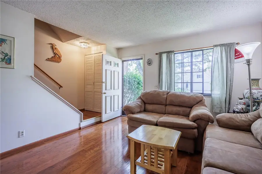 380 Surrey Hill, Rochester, NY 14623 - #3