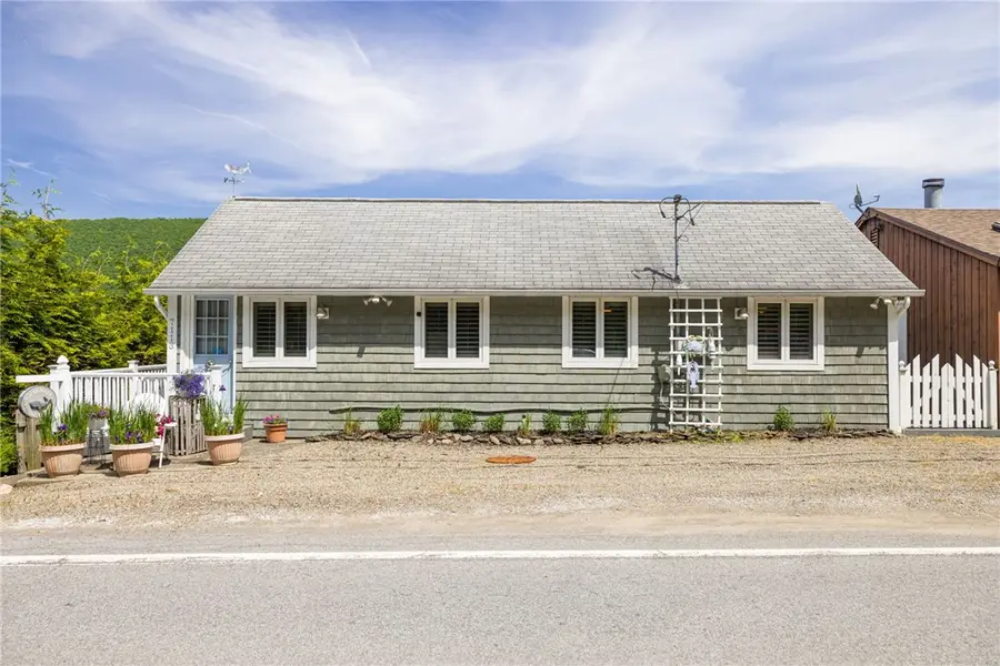 7113 State Route 21 Road, Naples, NY 14512 - #2