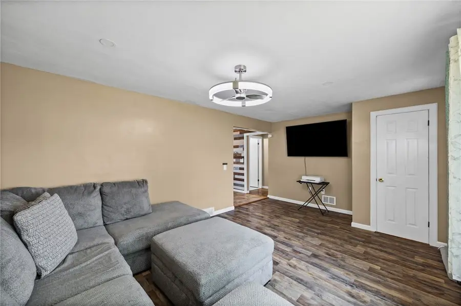 140 Maple Avenue, Rochester, NY 14609 - #3