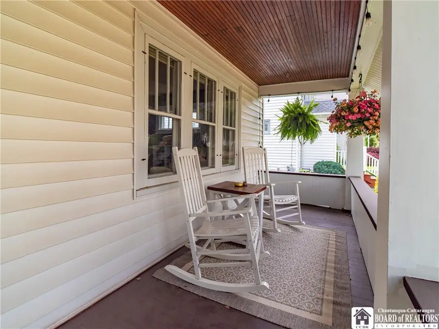 124 Hotchkiss Street, Jamestown, NY 14701 - #2