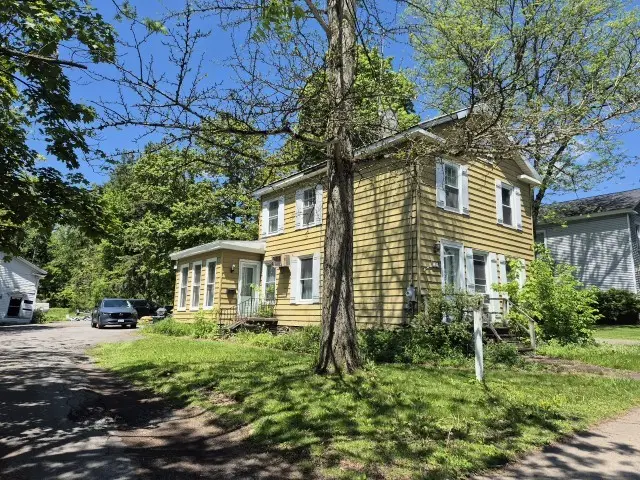 129 N Broad Street, Norwich, NY 13815 - #1