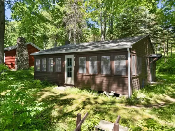 7527 Lake Bluff Road, Wolcott, NY 14590