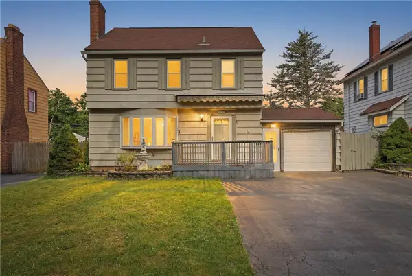 53 Woodman Park, Rochester, NY 14609