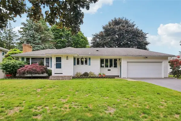 69 Plaza Drive, Rochester, NY 14617