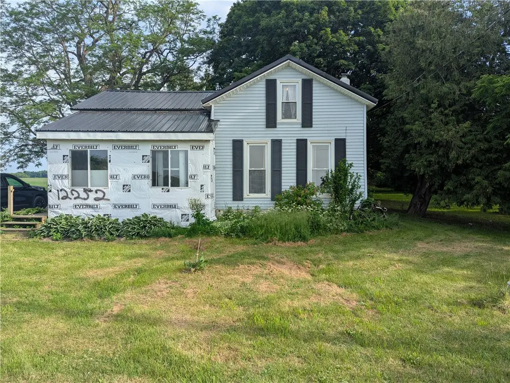 12252 Porter Rd Road, Medina, NY 14103 - #1
