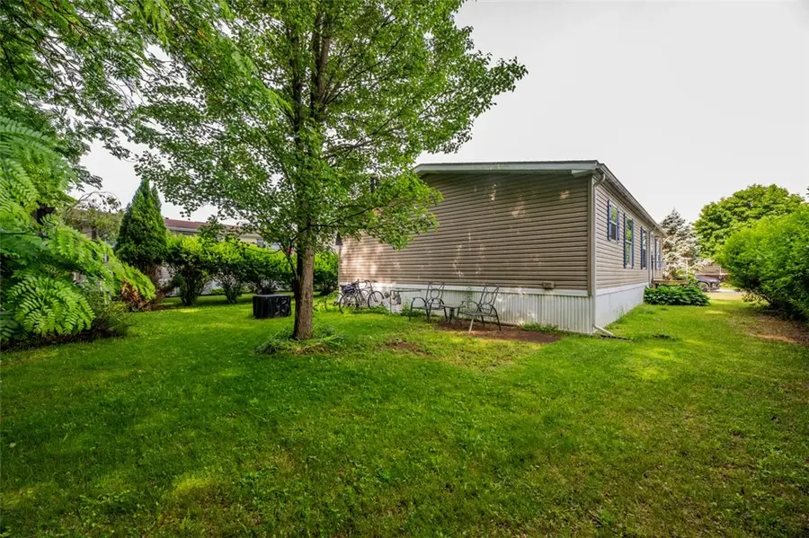 6286 Stillmeadow Way, Williamson, NY 14589 - #3