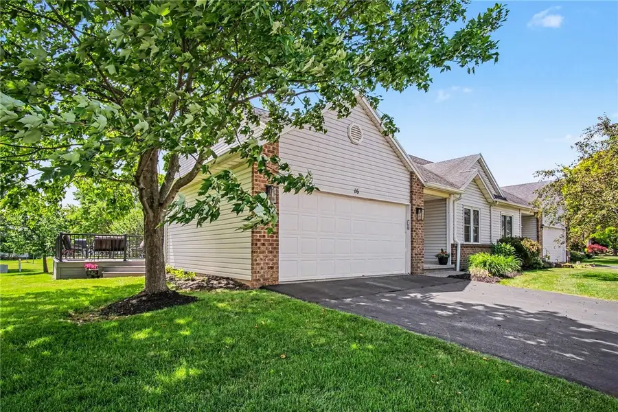 16 Daisy Lane, North Chili, NY 14514 - #3
