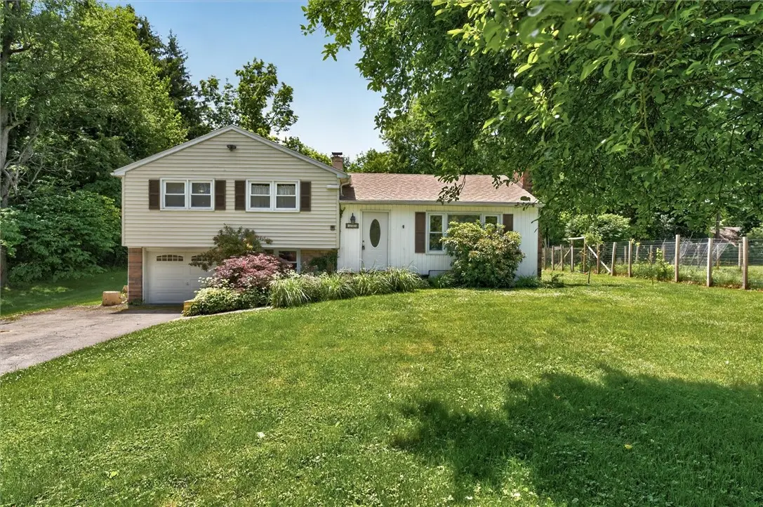 115 Crescent Road, Fairport, NY 14450 - #1
