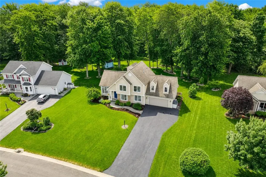 6064 Southbrook Drive, Ontario, NY 14519 - #2