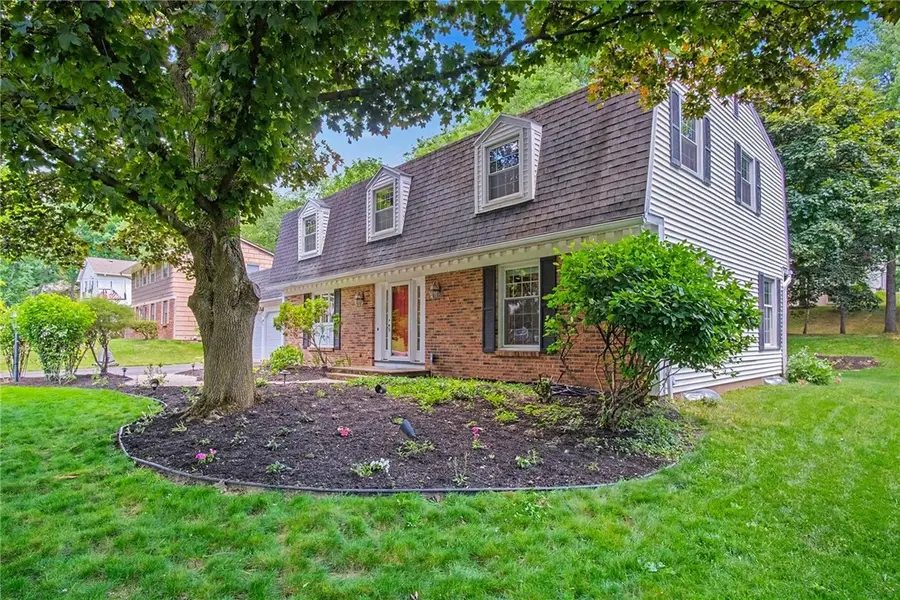 26 S Ridge Trail, Fairport, NY 14450 - #3