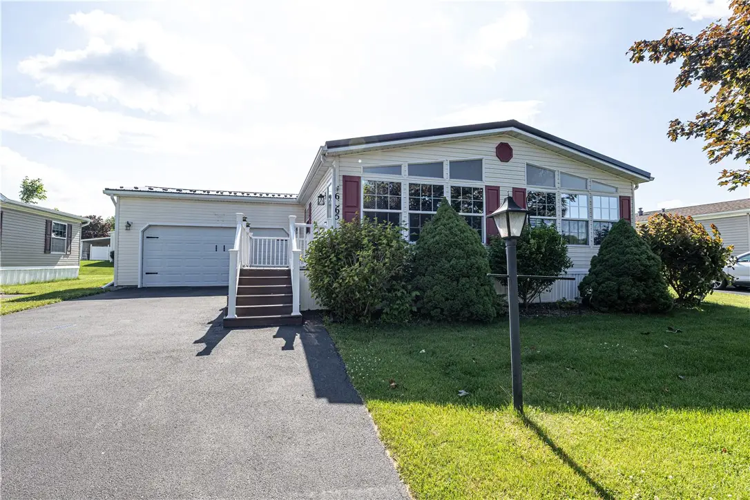 6365 Kims Drive #346, Victor, NY 14564 - #1