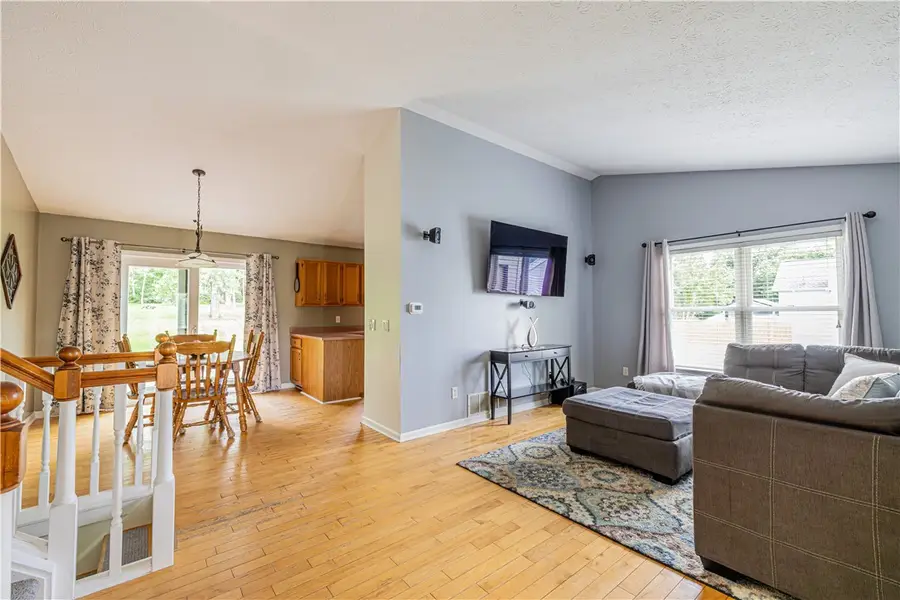 3337 Evergreen Circle, Walworth, NY 14568 - #3