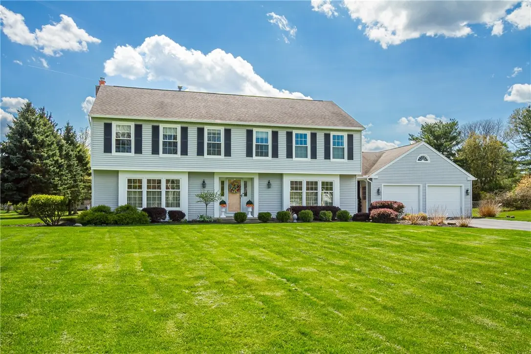 10 Fenimore Drive, Pittsford, NY 14534 - #1