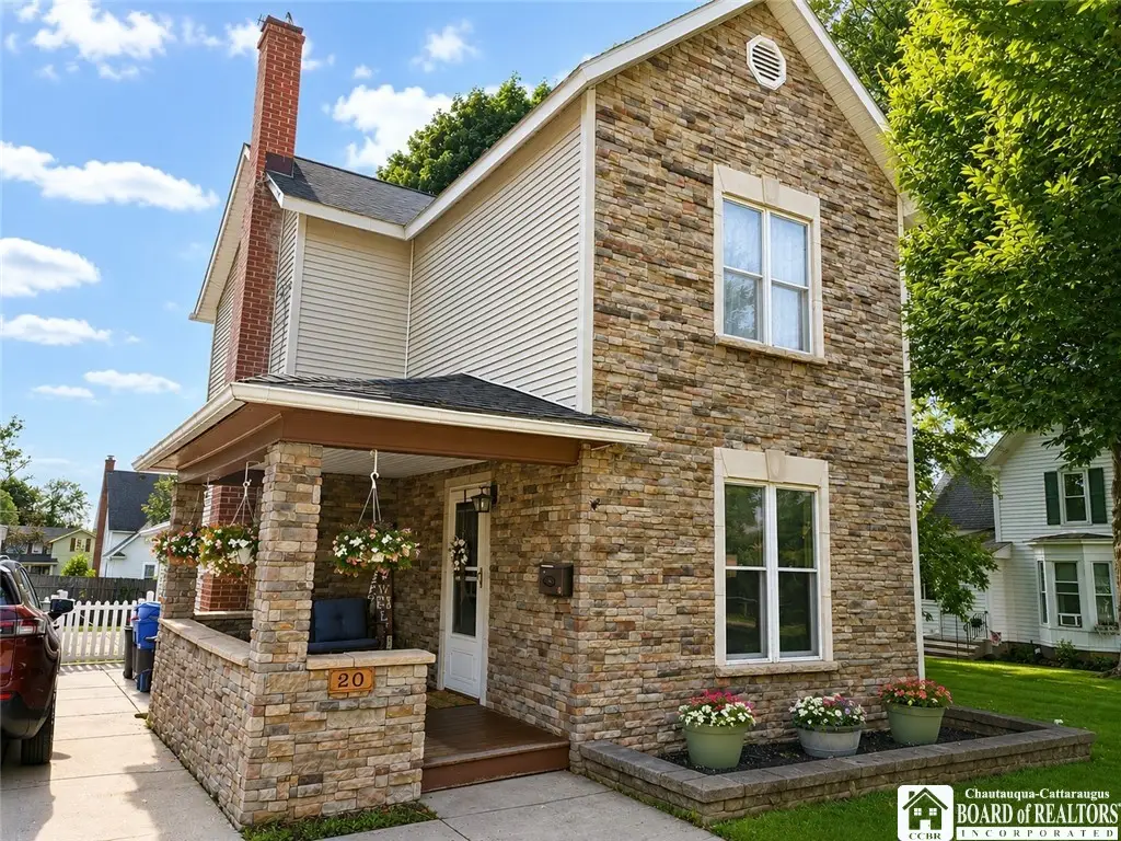 20 Hoag Avenue, Akron, NY 14001 - #1