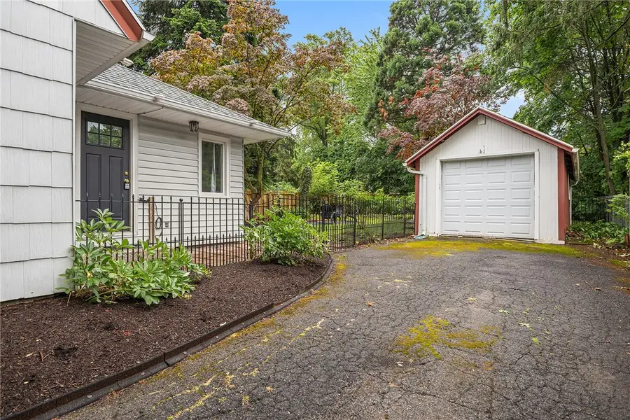 37 Hartfeld Drive, Rochester, NY 14625 - #3