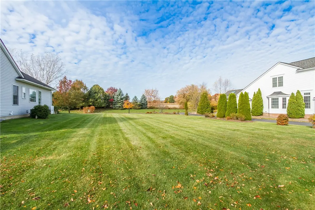 10 Settlers Green, Pittsford, NY 14534 - #1