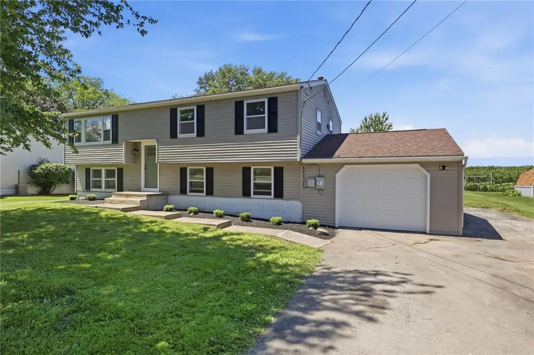 7531 Salmon Creek Road, Williamson, NY 14589 - #1