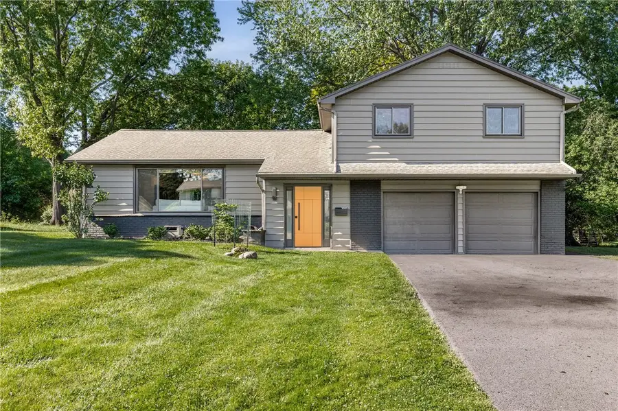 100 Hibiscus Dr, Rochester, NY 14618 - #3