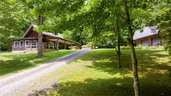278 Log Cabin Lane, South New Berlin, NY 13843