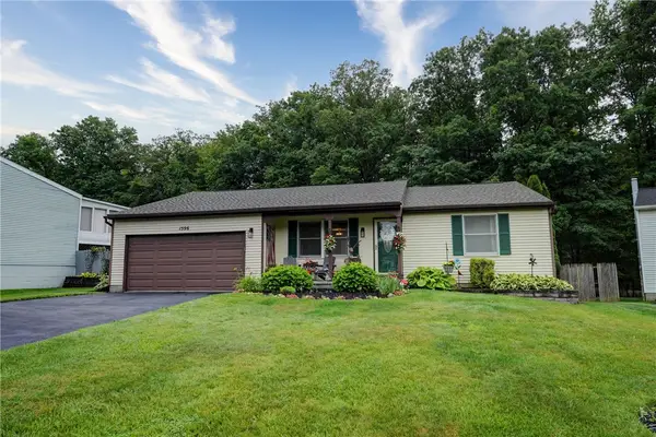 1596 Waterford Road, Walworth, NY 14568