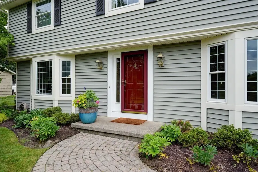 18 Concord Drive, Pittsford, NY 14534 - #3