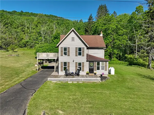 8 Hill Road, Beaver Dams, NY 14812