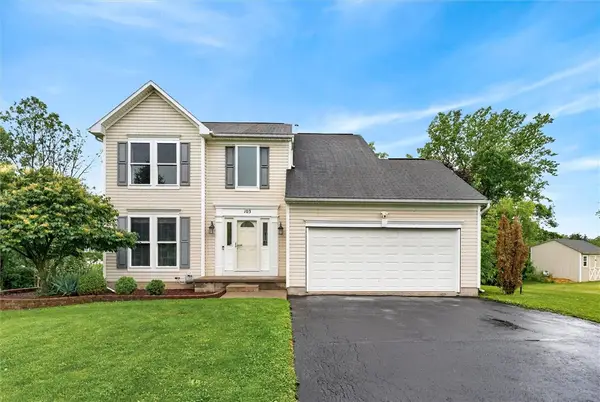 103 Sparrow Drive, West Henrietta, NY 14586