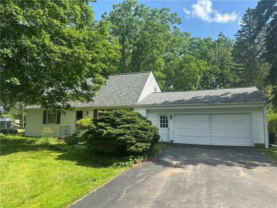 51 Robert Road, Penfield, NY 14526 - #2